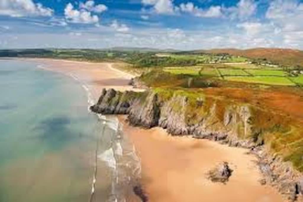 Beach Townhouse - 350 Yard From The Beach! Swansea