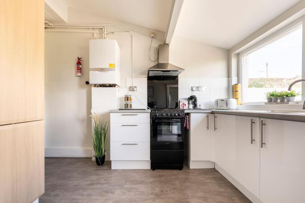Beach Townhouse - 350 Yard From The Beach! Holiday home *
